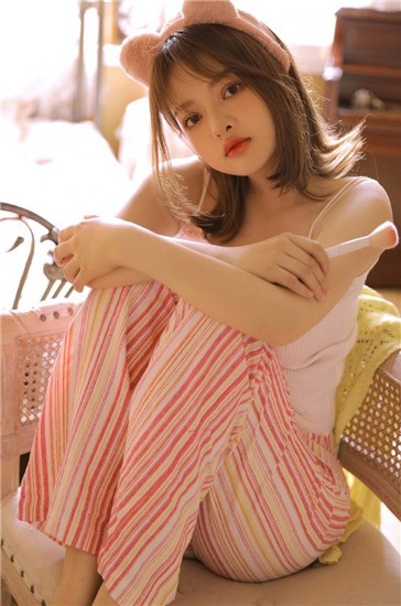 男生女生一起愁愁愁安装包在线下载下载app